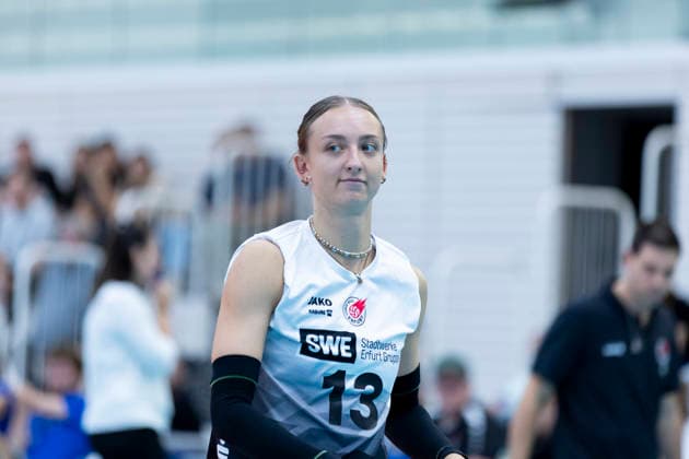 FUNKE-Volley-Cup: Schwarz-Weiss Erfurt vs. SSC Palmberg Schwerin; Erfurt; 20.09.2026 Lydia Stemmler ( 13; Schwarz-Weiss Erfurt) FUNKE-Volley-Cup: Schwarz-Weiss Erfurt vs. SSC Palmberg Schwerin; Riethsporthalle Erfurt; 20.09.2026 Copyright: xBEAUTIFULxSPORTS Duehringx