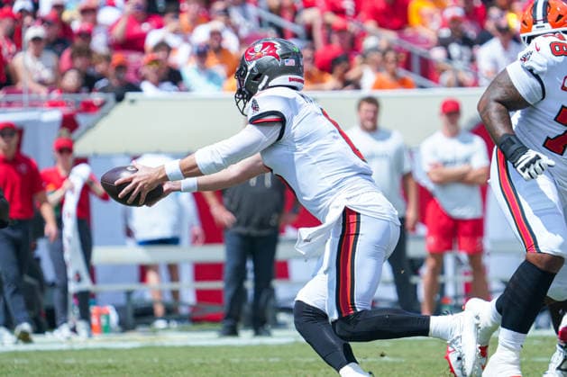 Cleveland Browns at Tampa Bay Buccaneers, Tampa Bay, Florida, USA Tampa Bay, Florida, USA, Septemer 20, Tampa Bay Buccaneers quarterback Baker Mayfield 6 makes a pass at Raymond James Stadium. Copyright: xMartyxJean-Louisx