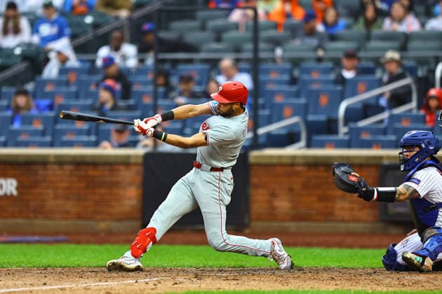 MLB, Baseball Herren, USA Philadelphia Phillies Vs. New York Mets Philadelphia Phillies Justin Crawford 2 triples to drive in three runs during the eighth inning of a baseball game against the New York Mets at Citi Field in Corona, on September 20, 2026. Flushing N.Y. United States  Copyright: xGordonxDonovanx originalFilename:donovan-mlbphila260920_npvHD.jpg