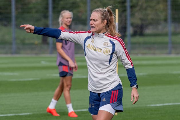 Clara Schoene (Co-Trainerin, FC Bayern Muenchen Frauen) FC Bayern Muenchen Frauen, Fussball, Google Pixel Frauen-Bundesliga, Abschlusstraining vor Champions League, Saison 2026 2027, 21.09.2026. Foto: HMB Media Franz Feiner Copyright: HMBxMedia FranzxFeiner