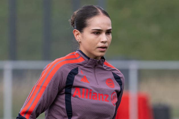 Kassandra Potsi (FC Bayern Muenchen Frauen, 06) Portrait Portraet FC Bayern Muenchen Frauen, Fussball, Google Pixel Frauen-Bundesliga, Abschlusstraining vor Champions League, Saison 2026 2027, 21.09.2026. Foto: HMB Media Franz Feiner Copyright: HMBxMedia FranzxFeiner