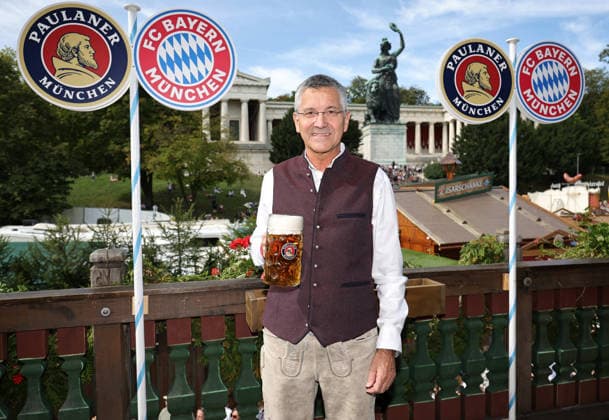 Der FC Bayern München auf dem Oktoberfest 2026 X am 20.09.2026 auf dem Oktoberfest in der Käfers Wiesen-Schänke auf der Theresienwiese in München Foto: FC Bayer München Der FC Bayern München auf dem Oktoberfest 2026