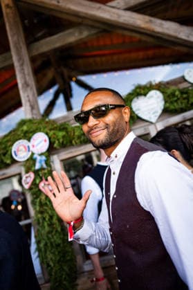 Der FC Bayern München auf dem Oktoberfest 2026 Jonathan Tah am 20.09.2026 auf dem Oktoberfest in der Käfers Wiesen-Schänke auf der Theresienwiese in München Foto: FC Bayer München Der FC Bayern München auf dem Oktoberfest 2026