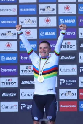 UCI Road World Championship, WM, Weltmeisterschaft Montreal 2026 Gold medalist Remco Evenepoel of Belgium celebrates on the podium during the Men Elite Individual Time Trial medal ceremony at the 2026 UCI Road World Championships on September 20, 2026, in Montreal, Canada. (Photo by Horacio Zamora Eyepix Group) Copyright: xHoracioxZamora xEyepixxGroupx HZ_20092026_197358