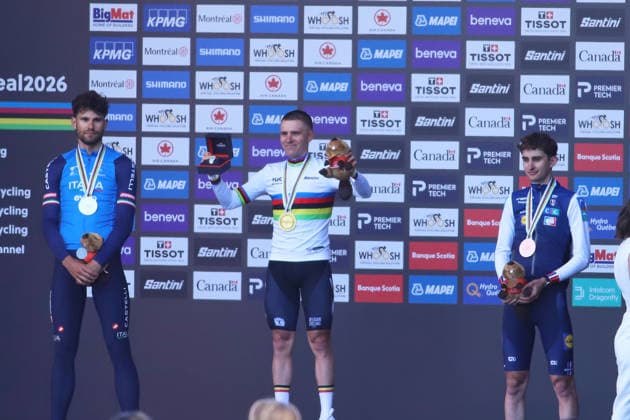 UCI Road World Championship, WM, Weltmeisterschaft Montreal 2026 (L-R) Silver medalist Filippo Ganna of Italy, gold medalist Remco Evenepoel of Belgium, and bronze medalist Paul Seixas of France celebrate on the podium during the Men Elite Individual Time Trial medal ceremony at the 2026 UCI Road World Championships on September 20, 2026, in Montreal, Canada. (Photo by Horacio Zamora Eyepix Group) Copyright: xHoracioxZamora xEyepixxGroupx HZ_20092026_197359