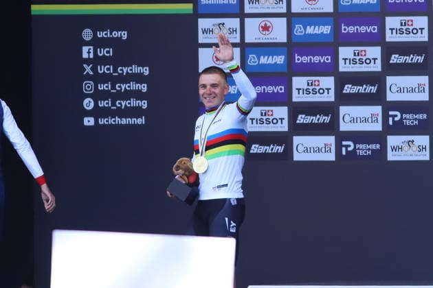 UCI Road World Championship, WM, Weltmeisterschaft Montreal 2026 Gold medalist Remco Evenepoel of Belgium celebrates on the podium during the Men Elite Individual Time Trial medal ceremony at the 2026 UCI Road World Championships on September 20, 2026, in Montreal, Canada. (Photo by Horacio Zamora Eyepix Group) Copyright: xHoracioxZamora xEyepixxGroupx HZ_20092026_197367