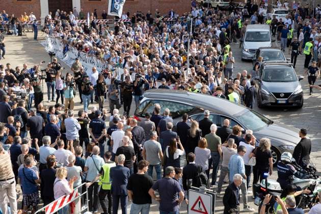 Funerali di Sandro Mazzola ex giocatore dell™Inter alla basilica di Sant™Ambrogio Milano - Italia - Cronaca LunedÃ¬, 21 Luglio, 2026 (Foto di Marco Ottico Lapresse) Funeral of Sandro Mazzola former Inter player at the Basilica of Sant™Ambrogio Milan - Italy - News Monday, 21 July, 2026  Copyright: xMarcoxOttico LaPressex