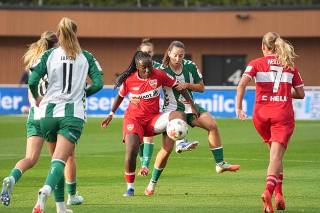 Foto : Wiktoria ZIENIEWICZ (Werder) gegen Mira AROUNA (Stuttgart) Fussball Google Pixel Frauen Bundesliga , 7.. Spieltag am Mo. 21.09.2026 Werder Bremen - VfB Stuttgart