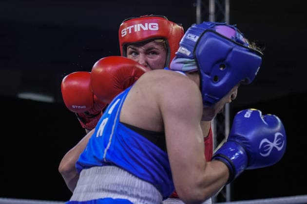 2026 European Boxing Championships in Bulgaria SOFIA, BULGARIA - SEPTEMBER 21: Esra Yildiz Kahraman (blue) of Turkiye competes against Elise Glynn (red) of England in the women s 57kg category during the 2026 European Boxing Championships at Asics Arena in Sofia, Bulgaria, on September 21, 2026. Osmancan Gurdogan Anadolu Sofia Bulgaria. Editorial use only. Please get in touch for any other usage.  Copyright: x2026xAnadoluxOsmancanxGurdoganx