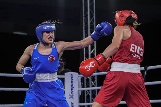 2026 European Boxing Championships in Bulgaria SOFIA, BULGARIA - SEPTEMBER 21: Esra Yildiz Kahraman (blue) of Turkiye competes against Elise Glynn (red) of Great Britain during the women s 57 kg category match at the 2026 European Boxing Championships at the Asics Arena in Sofia, Bulgaria on September 21, 2026. Osmancan Gurdogan Anadolu Sofia Bulgaria. Editorial use only. Please get in touch for any other usage.  Copyright: x2026xAnadoluxOsmancanxGurdoganx
