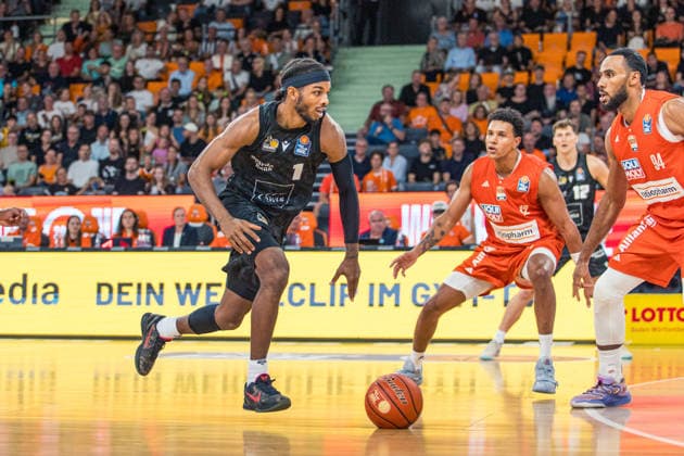 20.09.26 ratiopharm Ulm - MHP Riesen Ludwigsburg Deutschland, Ulm, 20.09.2026, Basketball, Bundesliga, Saison 2026 2027, ratiopharm Ulm - MHP Riesen Ludwigsburg: Justin Kier (MHP Riesen Ludwigsburg).