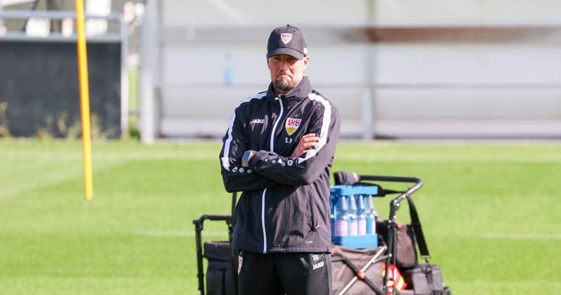 22.09.2026, Deutschland, Stuttgart, Fußball VfB Stuttgart Training, VfB Trainer Sebastian Hoeneß