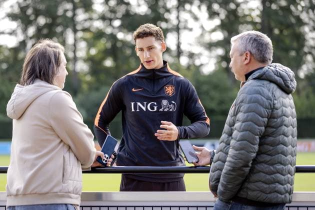 ZEIST - Ruben van Bommel speaks to the press at the KNVB Campus in Zeist in preparation for the Nations League matches against Germany, Serbia, Greece, and Serbia. ROBIN VAN LONKHUIJSEN ANP xVIxANPxSportx xxANPxIVx 569637676 originalFilename: 569637676.jpg