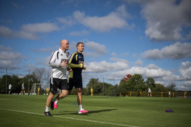 260922 Gustaf Lagerbielke and of the Swedish men s national football team at a training session on September 22, 2026 in Stockholm. Photo: Johanna Säll BILDBYRAN kod JL JL0630 fotboll football soccer fotball nations league uefa nations league träning practice training sverige sweden sverige a bbengfotboll football soccer fotball nations league uefa nations league träning practice training sverige sweden sverige a bbeng Copyright: JOHANNAxSÄLL BB260922BB106