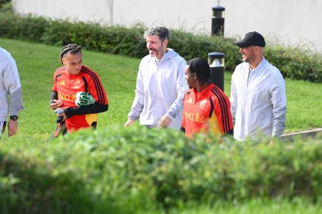 Italy v Belgium - UEFA Nations League 2026 Media Activities 22 09 2026 TUBIZE, BELGIUM - SEPTEMBER 22 : Moreira Da Silva Diego defender of Belgium, Van Bommel Mark head coach of Belgium, Ngoy Nathan defender of Belgium pictured during a training session ahead of the UEFA Nations League tournament league phase matchday 1 group A1 match between Italy and Belgium on September 22, 2026 in Tubize, Belgium, 22 09 2026 Tubize Belgium  Copyright: xVincentxKalutx