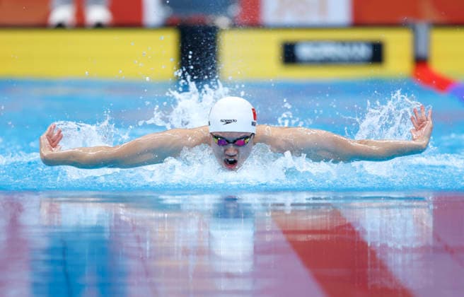 (260922) -- TOKYO, Sept. 22, 2026 -- Wang Shun of China competes during the men s 400m individual medley final at the 20th Asian Games Aichi-Nagoya 2026 in Tokyo, Japan, Sept. 22, 2026. ) (SP)JAPAN-TOKYO-ASIAN GAMES-SWIMMING-MEN S 400M INDIVIDUAL MEDLEY WuxZhizun 