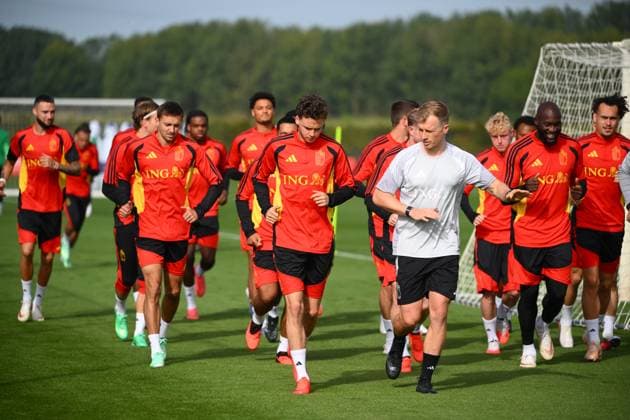 Italy v Belgium - UEFA Nations League 2026 Media Activities 22 09 2026 TUBIZE, BELGIUM - SEPTEMBER 22 : De Cuyper Maxim defender of Belgium pictured during a training session ahead of the UEFA Nations League tournament league phase matchday 1 group A1 match between Italy and Belgium on September 22, 2026 in Tubize, Belgium, 22 09 2026 Tubize Belgium  Copyright: xVincentxKalutx