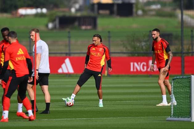 Italy v Belgium - UEFA Nations League 2026 Media Activities 22 09 2026 TUBIZE, BELGIUM - SEPTEMBER 22 : Moreira Da Silva Diego defender of Belgium, Debast Zeno defender of Belgium pictured during a training session ahead of the UEFA Nations League tournament league phase matchday 1 group A1 match between Italy and Belgium on September 22, 2026 in Tubize, Belgium, 22 09 2026 Tubize Belgium  Copyright: xVincentxKalutx