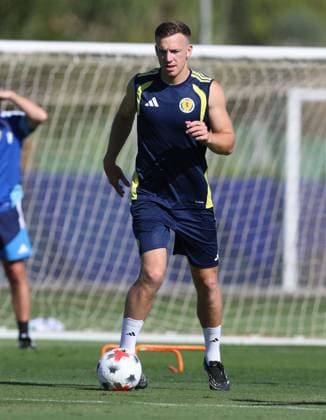 Lewis Ferguson Scotland Team Training, International Football, La Manga Club, Murcia, Spain - 22 Sep 2026 La Manga Club Murcia Spain  Copyright: xSergioxLopez Shutterstockx 17162755ah