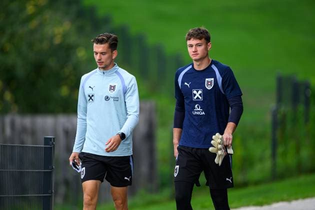 SOCCER - NL, AUT vs ISR WINDISCHGARSTEN,AUSTRIA,22.SEP.26 - SOCCER - UEFA Nations League, group stage, OEFB international match, Länderspiel, Nationalmannschaft Austria vs Israel, preview, training team AUT. Image shows assistant coach Maximilian Ritscher and Lukas Jungwirth (AUT).  GEPAxpictures xChristianxMoser