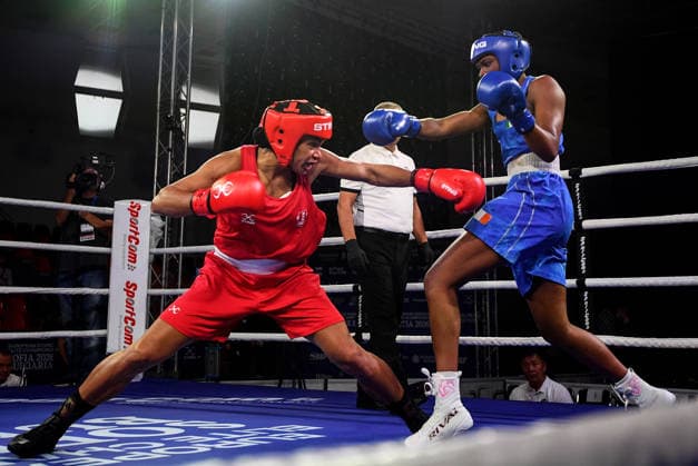 2026 European Boxing Elite Championships, Sofia, Bulgaria 22 9 2026 Women™s 71kg Quarter-Final Evelyn Igharo (Blue) vs Chantelle Reid (Red) Ireland™s Evelyn Igharo in action against Chantelle Reid of England Evelyn Igharo in action against Chantelle Reid 22 9 2026  Copyright: xx VD2_1942
