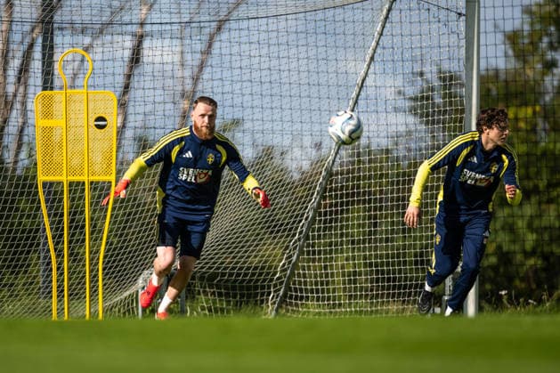 260922 goalkeeper Viktor Johansson of the Swedish men s national football team at a training session on September 22, 2026 in Stockholm. Photo: Johanna Säll BILDBYRAN kod JL JL0630 fotboll football soccer fotball nations league uefa nations league träning practice training sverige sweden sverige a bbeng Copyright: JOHANNAxSÄLL BB260922BB273