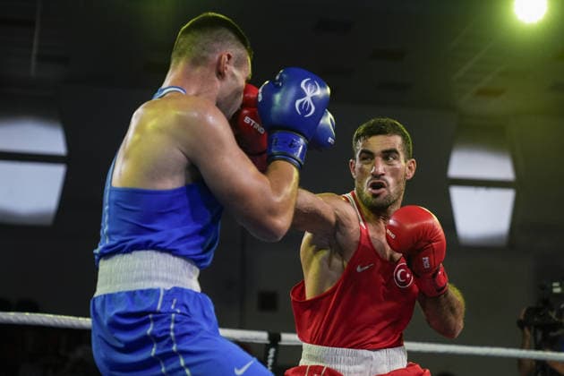 2026 European Boxing Championships in Bulgaria SOFIA, BULGARIA - SEPTEMBER 22: Emrah Yasar (red) of Turkiye competes against Moldova s Landrei Zaplitnii (blue) in the men s 90kg category during the 2026 European Boxing Championships at Asics Arena in Sofia, Bulgaria, on September 22, 2026. Osmancan Gurdogan Anadolu Sofia Bulgaria. Editorial use only. Please get in touch for any other usage.  Copyright: x2026xAnadoluxOsmancanxGurdoganx