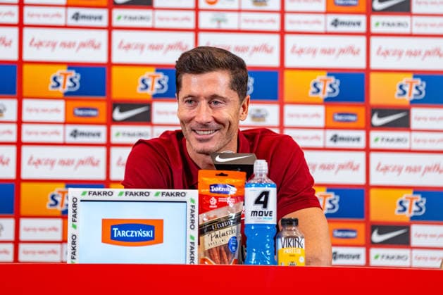 Polish national team, Nationalteam First press conference, PK, Pressekonferenz Robert Lewandowski attending the first press conference during Poland™s national team training camp ahead of the upcoming UEFA Nations League matches (Kazimierz Koper Ball Raw Images) Warszawa DoubleTree by Hilton Hotel & Conference Centre, Skalnicowa 21 Poland Copyright: xKazimierzxKoperx KAZ_polkonf-15