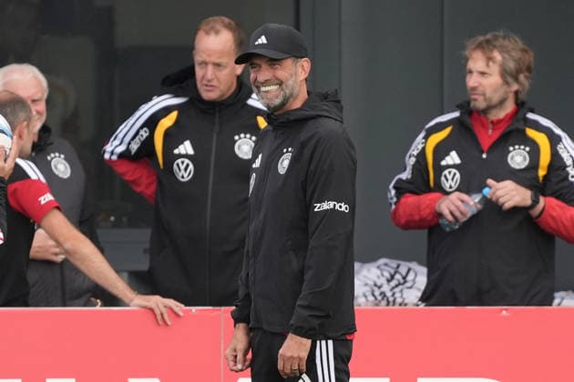Bundestrainer Jürgen Klopp (Deutschland Germany) grinst - Herzo Base 22.09.2026: Deutsche Nationalmannschaft Nations League Vorbereitung, Home Ground, HerzoBase, World of Adidas, Herzogenaurach