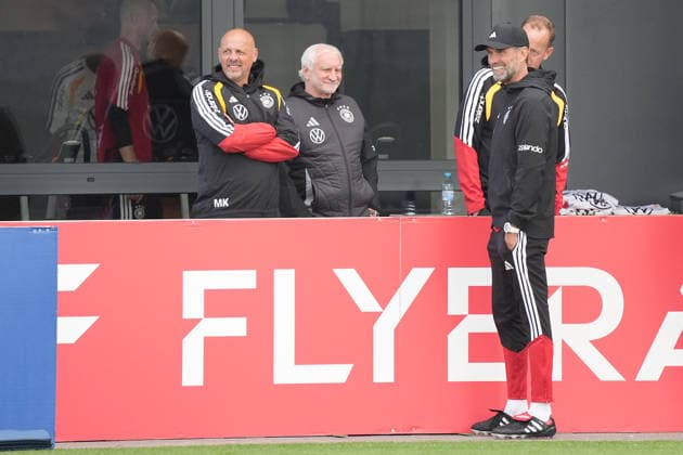 Berater Trainerstab Marc Kosicke (Deutschland Germany), Sportdirektor Rudi Völler (Deutschland Germany), Bundestrainer Jürgen Klopp (Deutschland Germany) - Herzo Base 22.09.2026: Deutsche Nationalmannschaft Nations League Vorbereitung, Home Ground, HerzoBase, World of Adidas, Herzogenaurach