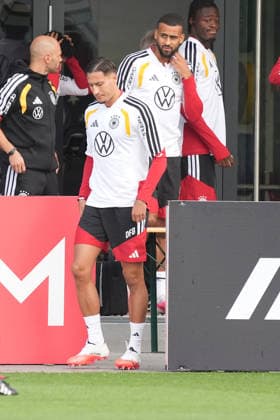Younes Ebnoutalib (Deutschland Germany) betritt erstmals den Trainingsplatz - Herzo Base 22.09.2026: Deutsche Nationalmannschaft Nations League Vorbereitung, Home Ground, HerzoBase, World of Adidas, Herzogenaurach