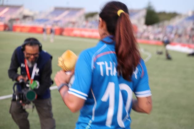 Asian Games 2026 Aichi-Nagoya, Japan Renuka Singh Thakur poses with the gold medal during women s T20 cricket gold medal at Asian Games women s T20 cricket gold medal at Asian Games Aichi, Nagoya Nagoya Japan Copyright: xSeshadrixSukumarx
