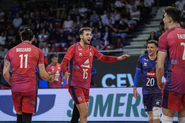 France v Romania - CEV Men s European Volleyball Championship 2026 quarterfinal SOFIA, BULGARIA - SEPTEMBER 22: Mathis Henno of France in action during the CEV Men s European Volleyball Championship 2026 quarterfinal match between France and Romania at Arena 8888 in Sofia, Bulgaria on September 22, 2026. Osmancan Gurdogan Anadolu Sofia Bulgaria. Editorial use only. Please get in touch for any other usage.  Copyright: x2026xAnadoluxOsmancanxGurdoganx