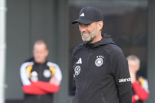 Bundestrainer Jürgen Klopp (Deutschland Germany) hat Spaß am Training - Herzo Base 22.09.2026: Deutsche Nationalmannschaft Nations League Vorbereitung, Home Ground, HerzoBase, World of Adidas, Herzogenaurach