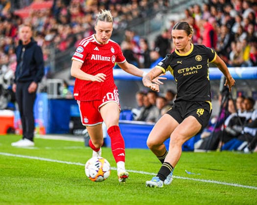 22.09.2026, Unterhaching, Deutschland. UEFA Women s Champions League, 1. Spieltag der Ligaphase: FC Bayern München Frauen gegen Manchester City. UWCL-Auftakt der FC Bayern Frauen und erstes UWCL-Pflichtspiel im neuen Zuhause Sportpark Unterhaching. Franziska Kett (FC Bayern Frauen)