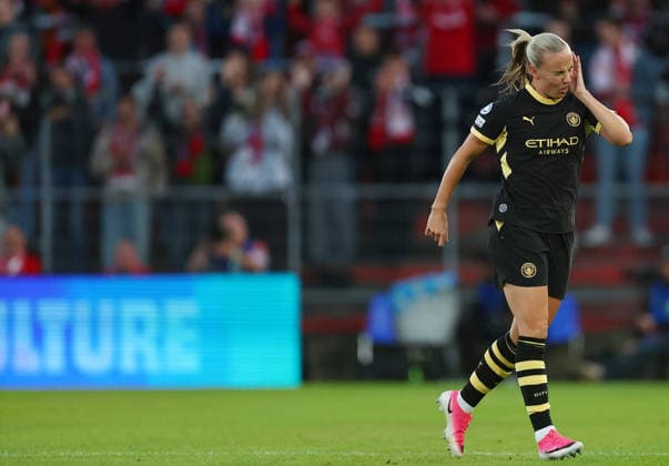 Football Women Uefa Champions League 2026 - 2027 Bayern Munchen vs Manchster City Mead Beth of Manchester City reacts during the Women Uefa Champions League 2026 - 2027 football match between Bayern Munchen and Manchester City at Sportpark Stadium in Unterhaching , Bayern , Germany . September 22th , 2026 Copyright: xDavidexEliasx