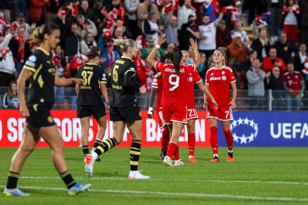 Fussball: Europa: UEFA Women s Champions League 2026 2027 - 1. Spieltag der Ligaphase, 22.09.2026, 18:45 Uhr - FC Bayern München Frauen vs. Manchester City Women - Sportpark Unterhaching (Unterhaching, Deutschland); Torjubel zum 2:0 der FC Bayern Frauen Unterhaching (München) Sportpark Unterhaching Bayern Deutschland Copyright: xAmiirxAmedjouax