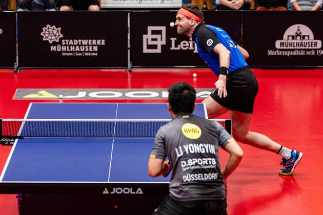 22.09.2026, GER, Tischtennis, Maenner, Saison 26 27, Post SV Muehlhausen - Borussia Duesseldorf Steffen Mengel (Post SV Muehlhausen) verliert gegen Yongyin Li (Borussia Duesseldorf) in 0:3 Saetzen 99974 Muehlhausen LOTTO Thüringen Center Court Thueringen Thüringen Deutschland