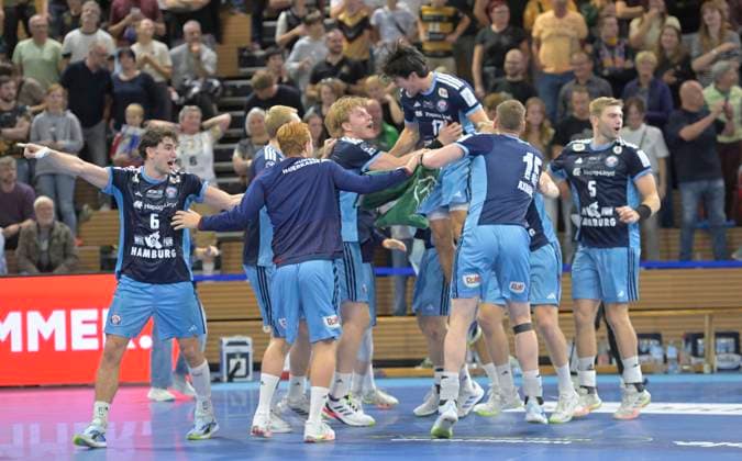 22.09.2026, Hamburger Jubel über den Pokalsieg, DHB-Pokal, HC Elbflorenz Dresden -HC Hamburg, (c) Dresden