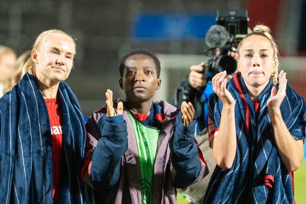 Fussball: UEFA Womens Champions League, 1. Spieltag, FC Bayern München Frauen - Manchester City Womens Football Club am 22.09.2026 in München (Sportpark Unterhaching), Deutschland, Saison 2026 2027: Edna Imade (FC Bayern München, 29) Giulia Gwinn (FC Bayern München, 7) Pernille Harder (FC Bayern München, 21) Momoko Tanikawa (FC Bayern München, 18) München Sportpark Unterhaching Deutschland Copyright: xPhilippxImhofx