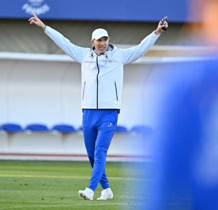 Ahead of Turkiye v France: UEFA Nations League CLAIREFONTAINE-EN-YVELINES, FRANCE - SEPTEMBER 22: France’s national football team head coach Zinedine Zidane attends a training session ahead of the UEFA Nations League match between Turkiye and France in Clairefontaine-en-Yvelines, southwest of Paris, France on September 22, 2026. Mustafa Yalcin Anadolu Clairefontaine-en-yvelines France. Editorial use only. Please get in touch for any other usage.  Copyright: x2026xAnadoluxMustafaxYalcinx