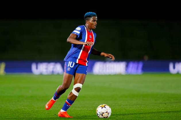 UEFA Women s Champions League - Real Madrid vs Paris Saint-Germain MADRID, SPAIN -September 22:Rasheedat Ajibade of Paris Saint-Germain in action during the UEFA Women s Champions League match between Real Madrid and Paris Saint-Germain at Alfredo Di Stefano stadium in Madrid.(Photo by Guille Martinez f22photo) Madrid Alfredo Di Stefano Stadium Spain Copyright: xGuillermoxMartinezx