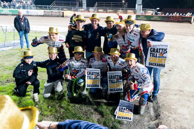 260922 Dackarna malilla jublar efter final tva i Elitserien mellan Västervik och Dackarna malilla den 22 september 2026 i Västervik. Copyright: OSCARxWALLIN BB260922BB623