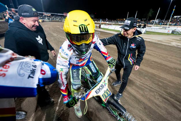 260922 Dackarna malillas Patryk Dudek jublar efter final tva i Elitserien mellan Västervik och Dackarna malilla den 22 september 2026 i Västervik. Copyright: OSCARxWALLIN BB260922BB637