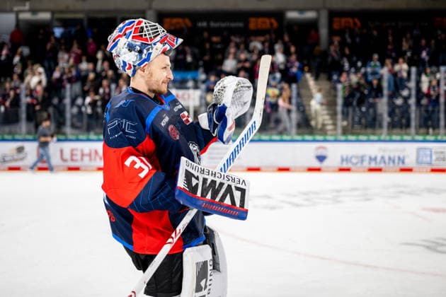 22.09.2026 - Eishockey - Saison 2026 2027 - Penny DEL - Nürnberg Ice Tigers Icetigers - Adler Mannheim - ThHa - xthxhax - Niklas Treutle (31, Nürnberg Ice Tigers, NIT ) Jubel, Freude