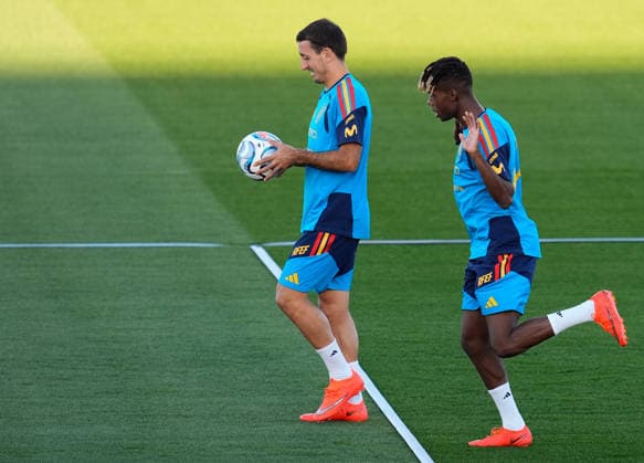 September 22, 2026, Las Rozas, Madrid, Spain: Mikel Oyarzabal and Nico Williams during the training session of Spain Team ahead of the UEFA Nations League 2026 27 matches against England, Croatia and Czech Republic at Ciudad del Futbol on September 22, 2026, in Las Rozas, Madrid, Spain. Las Rozas Spain - ZUMAa181 20260922_zaa_a181_123 Copyright: xDennisxAgyemanx