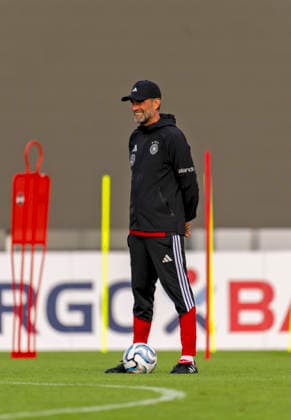22.09.2026, Fussball DFB-Nationalmannschaft Deutschland, Trainingslager in Herzogenaurach, im Homeground bei ADIDAS, vor den UEFA Nations League Spielen, Bundestrainer Jürgen Klopp (Deutschland) lachend