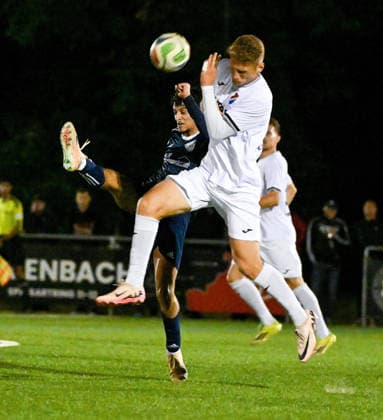 22.09.2026, xpsx, Fussball Hessenpokal Achtelfinale, Germania Doernigheim - TSV Steinbach Haiger v.l. Anas Charkaoui (Dörnigheim), Ertan Hajdaraj (Steinbach) Maintal Hessen Deutschland (DEU)
