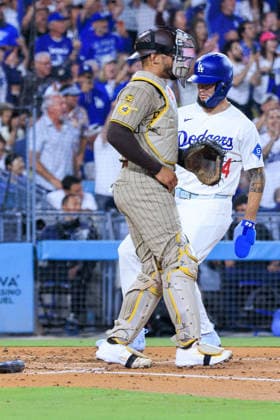 September 22, 2026, Los Angeles, California, USA: Andy Pages 44 of the Los Angeles Dodgers scores on a Freddie Freeman 5 single in the second inning during a regular-season MLB, Baseball Herren, USA game against the San Diego Padres on Tuesday September 22, 2026 at Dodger Stadium in Los Angeles, California. Dodgers defeat Padres, 7-0. JAVIER ROJAS PI Los Angeles USA - ZUMAp124 20260922_zaa_p124_004 Copyright: xJavierxRojasx