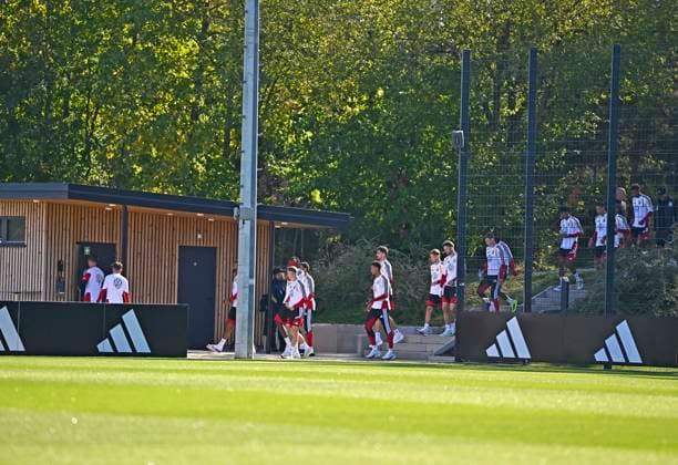 23.09.2026, Fussball DFB-Nationalmannschaft Deutschland, Trainingslager in Herzogenaurach, im Homeground bei ADIDAS, vor den UEFA Nations League Spielen, Die Spieler kommen zum Training